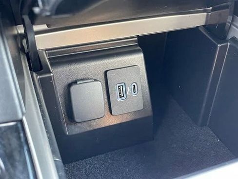 Used 2022 Ford Explorer ST w/ Equipment Group 401A image 21