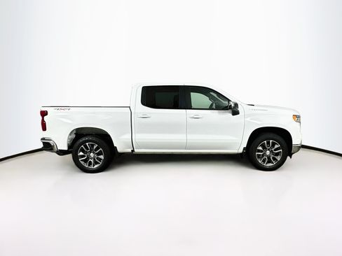 Used 2023 Chevrolet Silverado 1500 LT AWD/4WD image 10