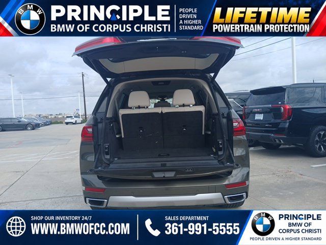 Used 2020 BMW X7 xDrive40i w/ Premium Package AWD/4WD image 10