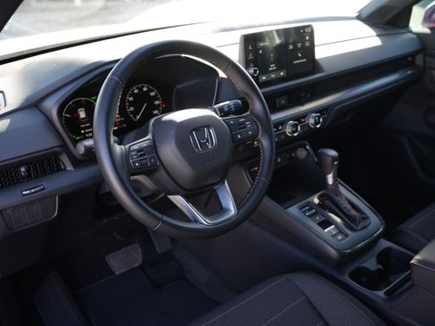 Used 2026 Honda CR-V Sport image 13