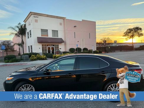 Used 2018 Toyota Camry XLE image 6