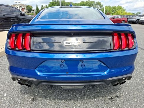 Used 2022 Ford Mustang GT Premium w/ Equipment Group 401A RWD image 6