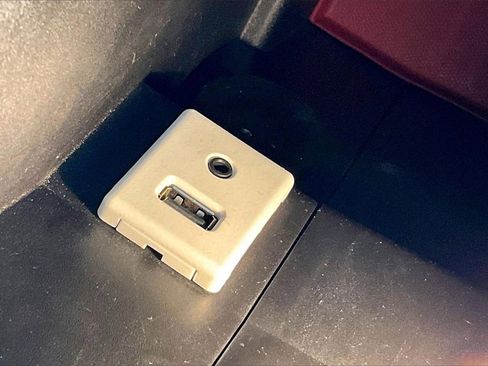 Used 2016 Chevrolet Equinox LT w/ Convenience Package image 33