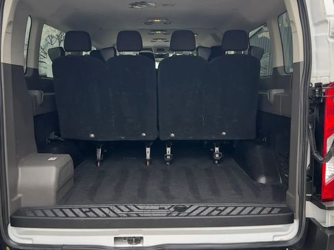 Used 2024 Ford Transit 350 XLT image 9