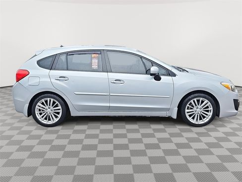 Used 2012 Subaru Impreza 2.0i Premium image 4