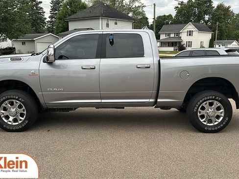 Used 2024 RAM 2500 Laramie image 4