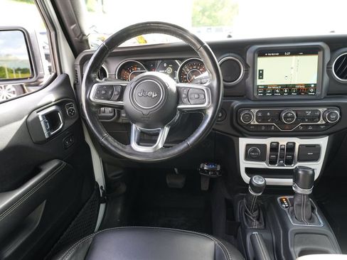 Used 2021 Jeep Gladiator Overland w/ Popular Equipment Package AWD/4WD image 20