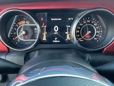 Used 2023 Jeep Wrangler Unlimited Rubicon w/ Cold Weather Group image 16