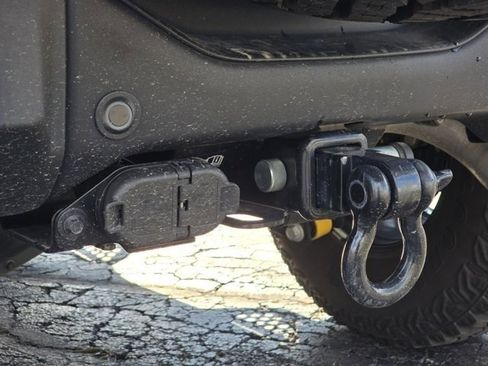 Used 2024 Ford Bronco Badlands image 30