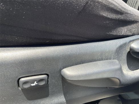 Used 2015 Toyota Prius V Three FWD image 10