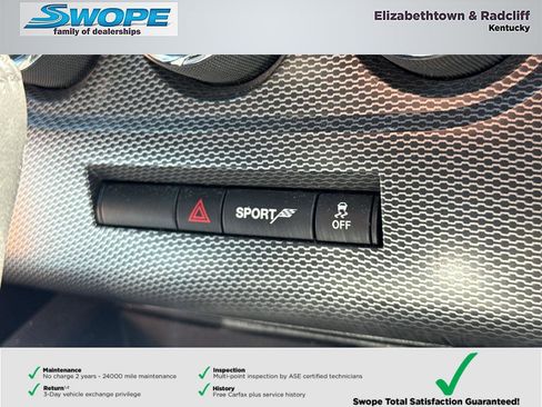 Used 2013 Dodge Challenger R/T image 24