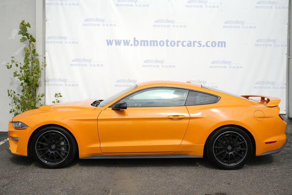 Used 2019 Ford Mustang Coupe w/ Ecoboost Performance Package RWD image 8