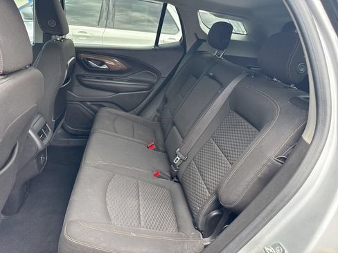 Used 2019 GMC Terrain SLE w/ Driver Convenience Package AWD/4WD image 12