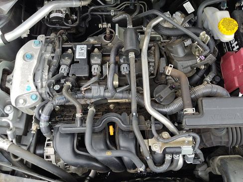 Used 2024 Nissan Sentra S FWD image 30