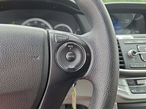Used 2015 Honda Accord LX image 7