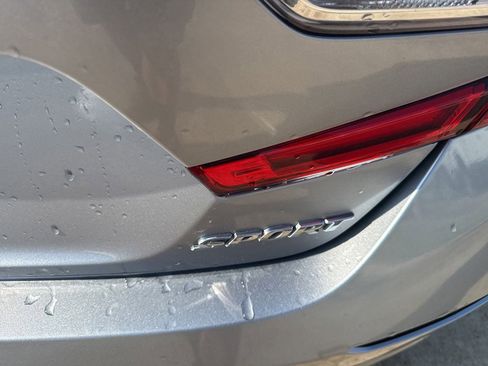Used 2021 Honda Accord Sport image 10