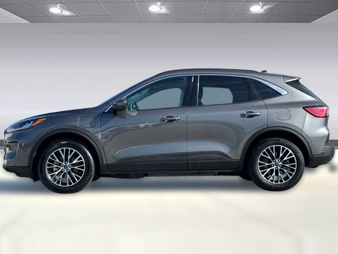 Used 2022 Ford Escape SEL w/ Technology Package image 6