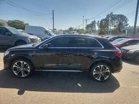 Used 2021 Audi Q3 2.0T Premium Plus w/ Premium Plus Package AWD/4WD image 10