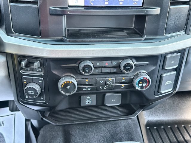 Certified 2026 Ford F250 XL w/ STX Appearance Package AWD/4WD image 18