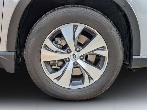 Used 2019 Subaru Ascent Premium w/ Popular Package #2 image 10