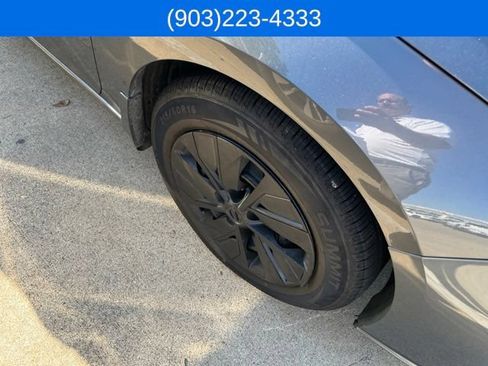 Used 2025 Nissan Altima 2.5 S FWD image 11