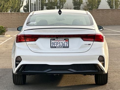 Used 2023 Kia Forte GT-Line image 5