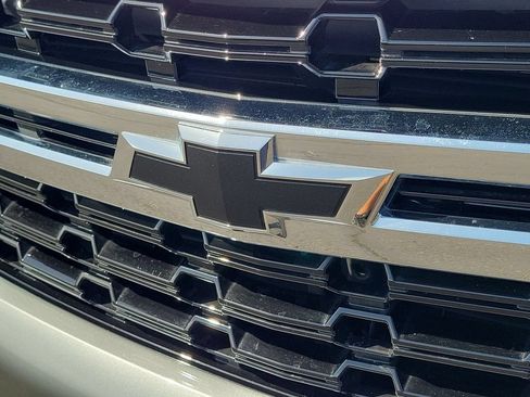 Used 2024 Chevrolet Tahoe LS RWD image 29