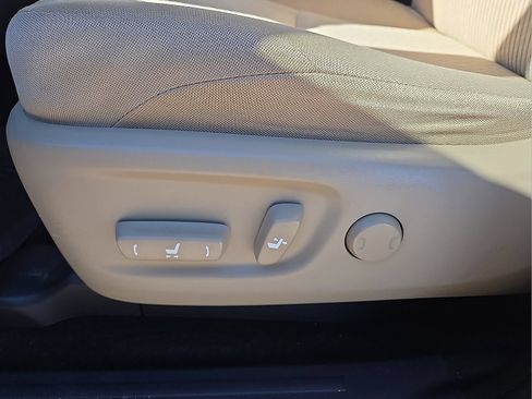 Used 2022 Toyota 4Runner SR5 RWD image 22