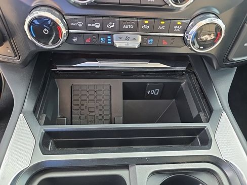Used 2026 Ford F250 Platinum AWD/4WD image 27