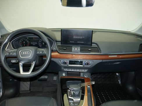 Certified 2023 Audi Q5 2.0T Premium Plus w/ Premium Plus Package AWD/4WD image 31