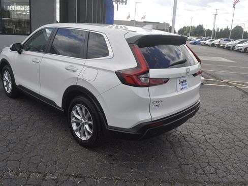 Used 2024 Honda CR-V EX image 5