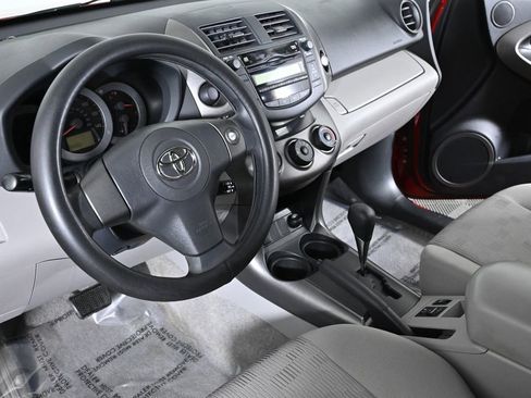 Used 2009 Toyota RAV4 2WD image 9