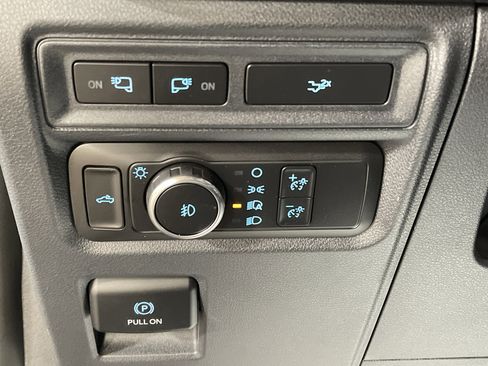 Used 2022 Ford F150 XLT w/ Equipment Group 302A High image 21