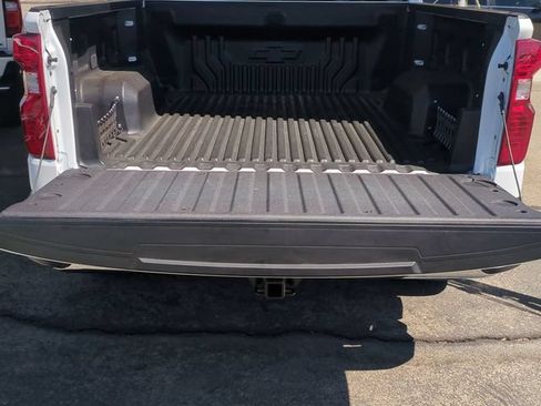Certified 2026 Chevrolet Silverado 1500 LT AWD/4WD image 31