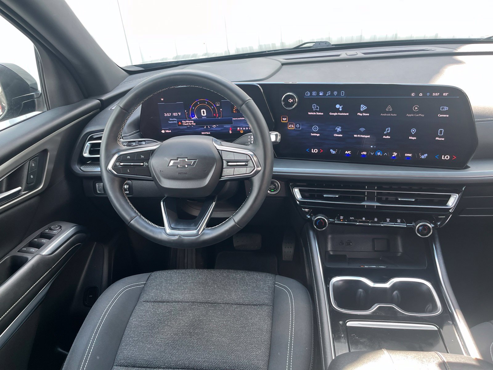 Used 2024 Chevrolet Traverse LT w/ Midnight/Sport Edition FWD image 23