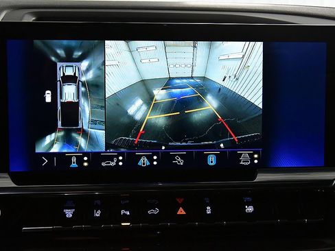 New 2026 Chevrolet Silverado 3500 High Country w/ High Country Premium Package image 22