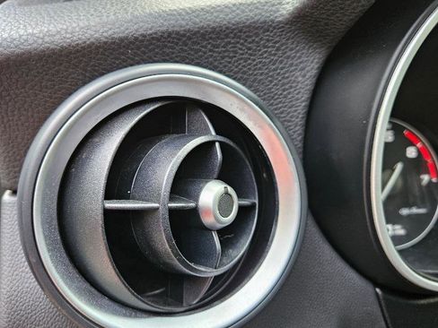 Used 2022 Alfa Romeo Stelvio Ti w/ Active Assist Plus Package image 27