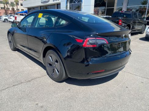 Used 2023 Tesla Model 3 Standard Range RWD image 8