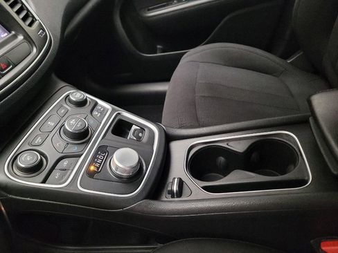 Used 2015 Chrysler 200 Limited w/ Convenience Group FWD image 26