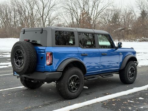 Used 2024 Ford Bronco Wildtrak image 7