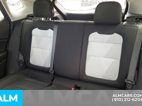 Used 2025 Chevrolet Trax LS FWD image 18