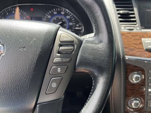 Used 2019 Nissan Armada Platinum AWD/4WD image 18
