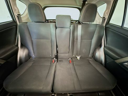 Used 2015 Toyota RAV4 XLE FWD image 13
