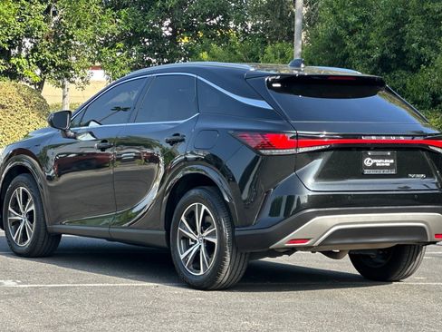 Used 2024 Lexus RX 350 FWD w/ Technology Package image 3