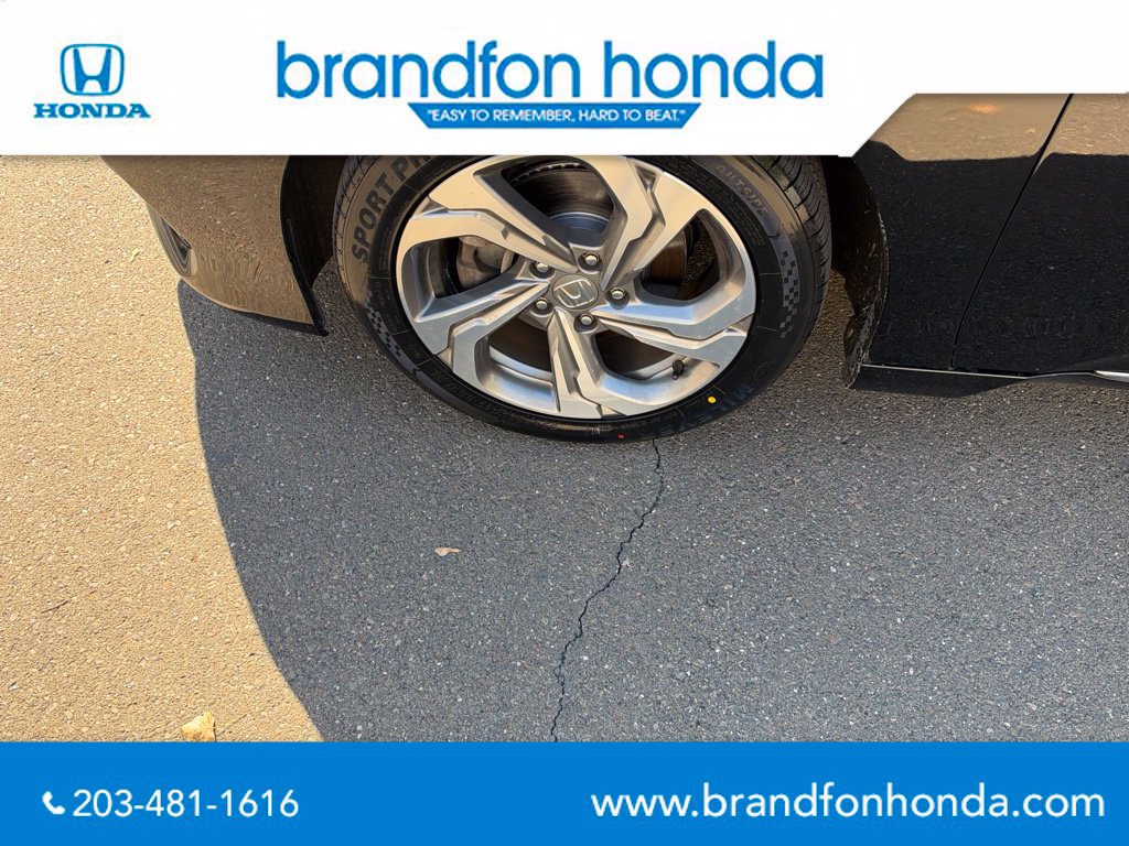 Used 2020 Honda Accord EX image 32