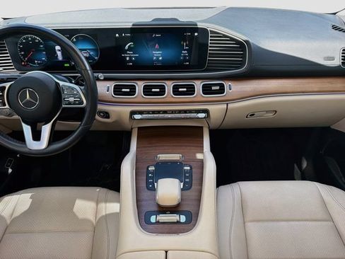 Used 2022 Mercedes-Benz GLS 450 4MATIC image 20