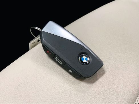 Used 2023 BMW X1 xDrive28i w/ Convenience Package AWD/4WD image 16