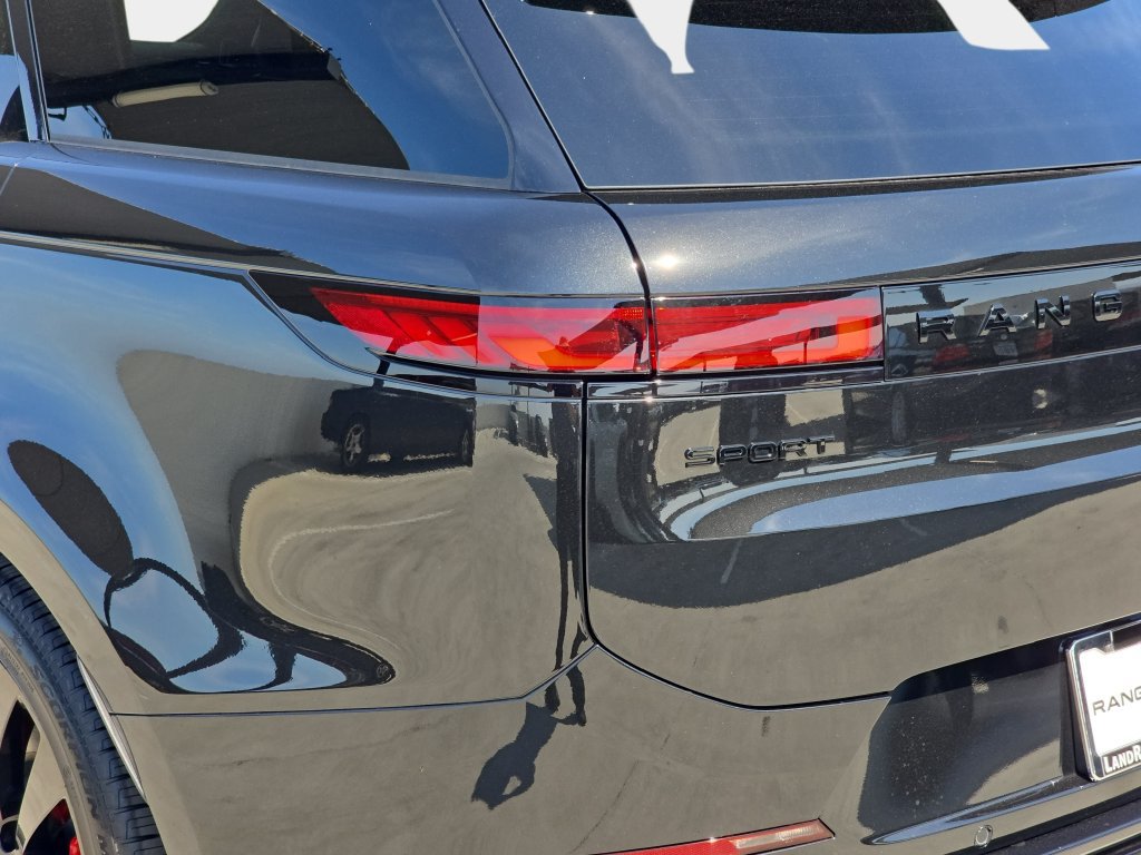 New 2026 Land Rover Range Rover Sport Dynamic SE AWD/4WD image 37