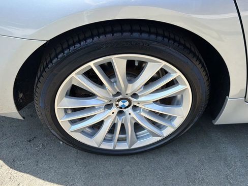 Used 2011 BMW 550i Sedan image 27