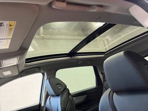 New 2026 Acura MDX SH-AWD image 27